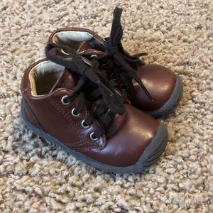 NWOT boys Sz 4 Stride Rite dress shoes